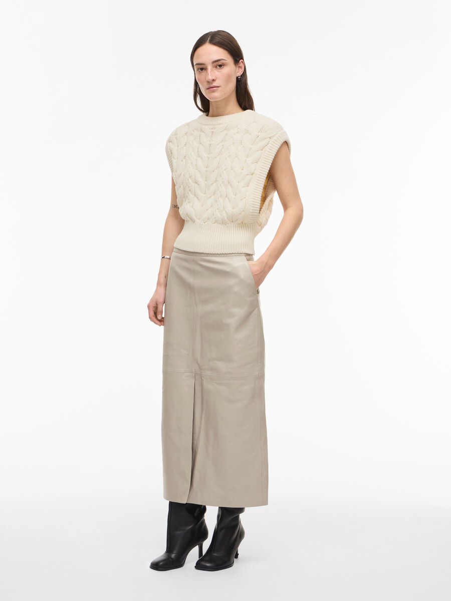 ROUCALIA O-NECK KNITTED VEST