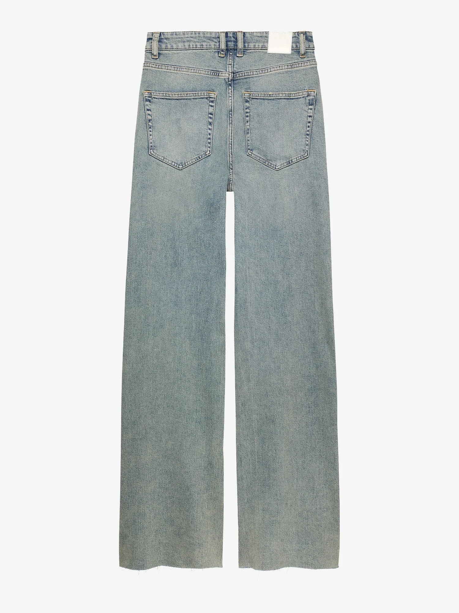 LOOSE FIT JEANS