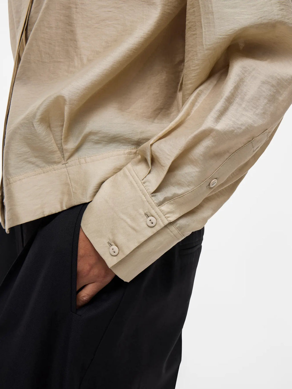 ROUSTINA L/S HIGH NECK SHIRT/1