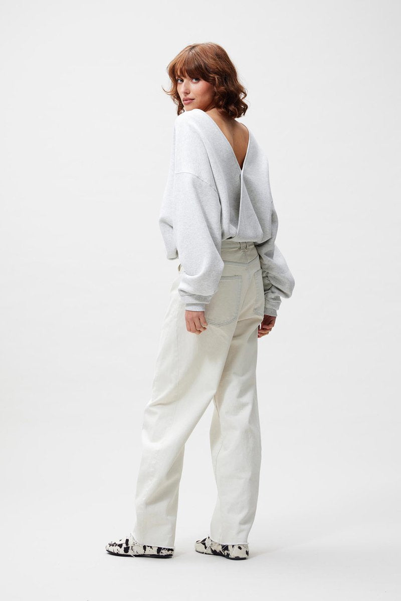 BACK DETAILED SWEATER