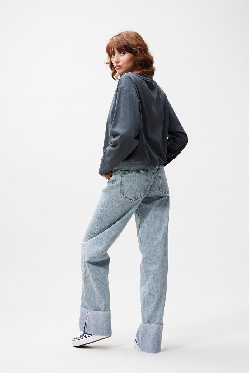 TUCK IN LONG SLEEVE