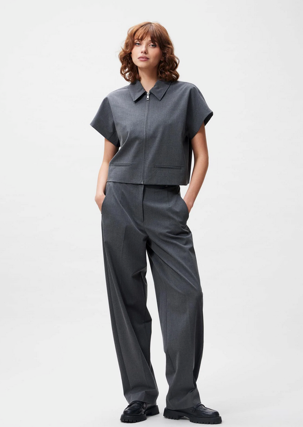 SHORT SLEEVE JACKET