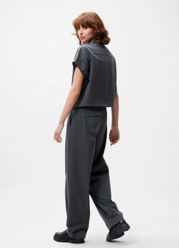 SHORT SLEEVE JACKET