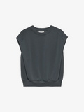 SLEEVELESS SWEATER