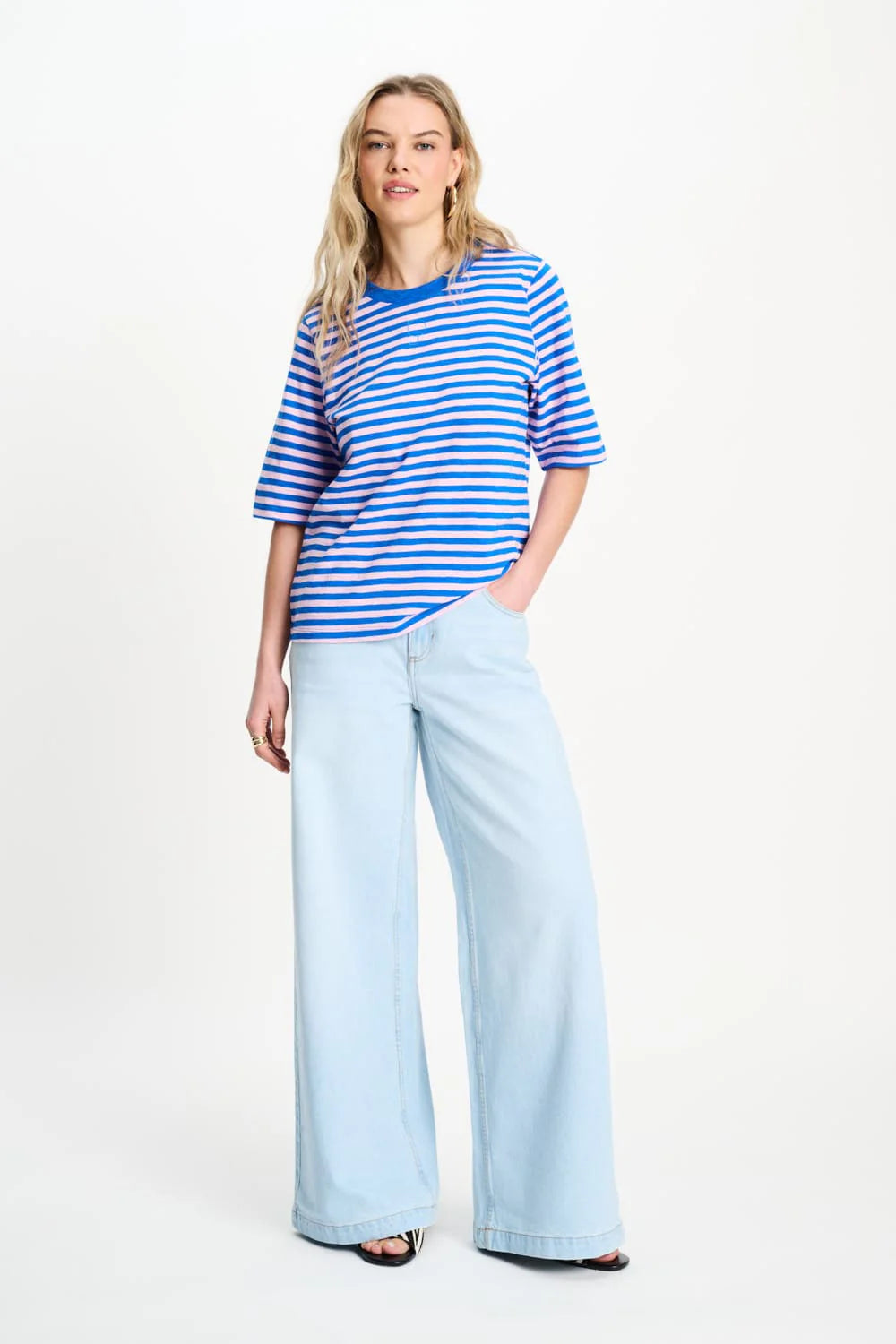 STRIPE BLUE PINK